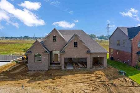 54718 Lawson Creek Shelby Twp, MI 48316