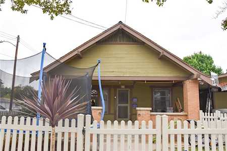678 N Shaffer St Orange, CA 92867