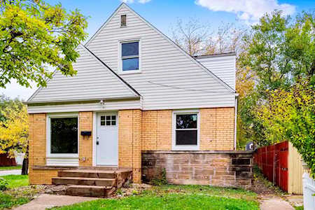 46 167th St Calumet City, IL 60409
