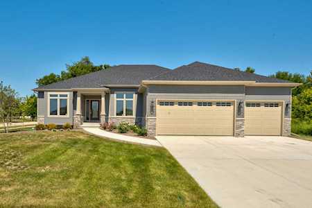 473 Deerfield Dr Oswego, IL 60543