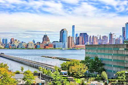 20 Newport Parkway #701 Jersey City, NJ 07310