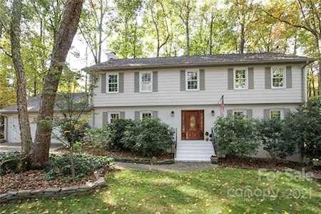 9204 Doe Ct Charlotte, NC 28277