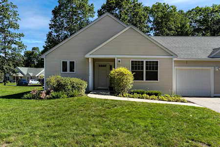 10 Roysann Way Durham, NH 03824