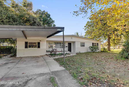3780 Cherokee Villa Ln Jacksonville, FL 32277