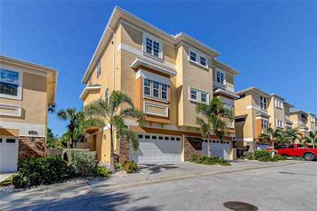 574 Rivercrest Ln Tarpon Springs, FL 34689