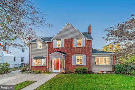 201 Normandy Dr Silver Spring, MD 20901