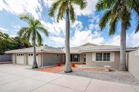 540 N Washington Dr Sarasota, FL 34236