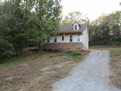 2025 Beckham Dr Lewisburg, TN 37091
