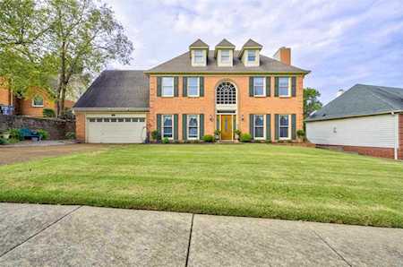 1787 Cheshunt Ln Cordova, TN 38016