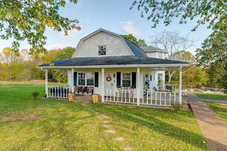 4092 Highway 31W Cottontown, TN 37048