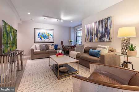 219 S 18th St #822 Philadelphia, PA 19103