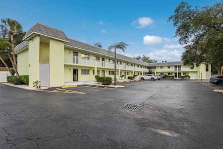 6703 Midnight Pass Rd #213 Siesta Key, FL 34242