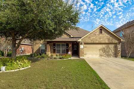 1004 Emory Fields CV Hutto, TX 78634