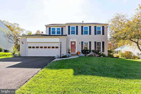 13997 Dancing Twig Dr Gainesville, VA 20155