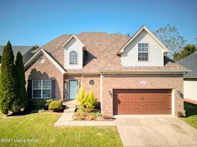 8810 Gentlewind Way Louisville, KY 40291