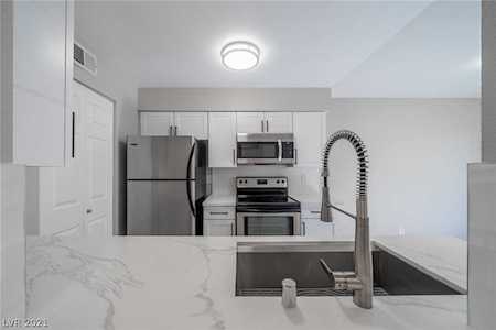 2750 S Durango Dr #2150 Las Vegas, NV 89117