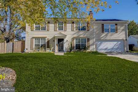 3905 Napoleon Bowie, MD 20716