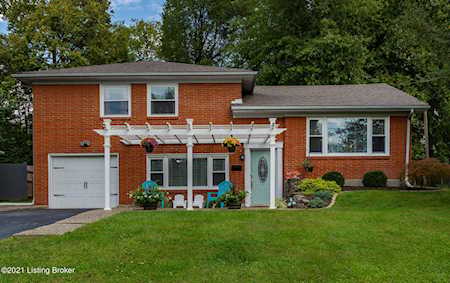3125 Pamela Way Louisville, KY 40220