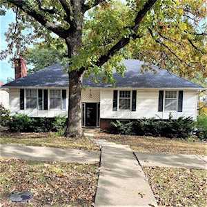 6759 N Woodland Ave Gladstone, MO 64118