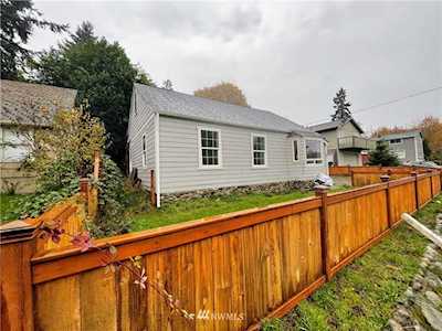 1507 Bloomington Ave Bremerton, WA 98312