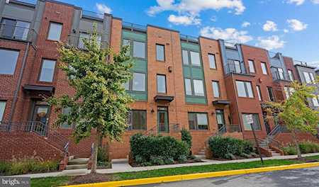 2951 Stella Blue Fairfax, VA 22031