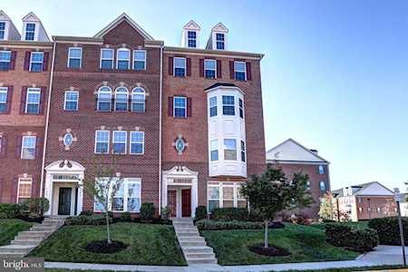21572 Romans Dr Ashburn, VA 20147