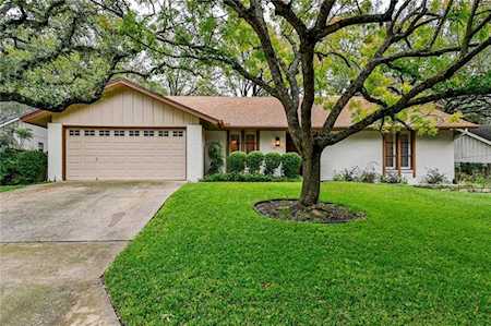 8905 Rockcrest DR Austin, TX 78759