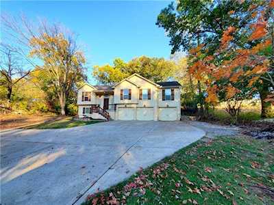 5015 NW Northwood Rd Riverside, MO 64150