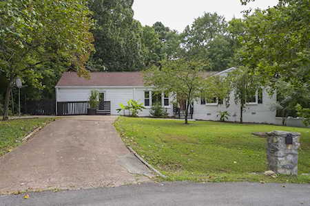 640 Vinson Dr Nashville, TN 37217