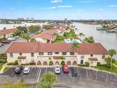 505 Plaza Seville Ct #10 Treasure Island, FL 33706