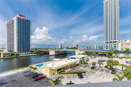 1817 S Ocean Dr #616 Hallandale Beach, FL 33009