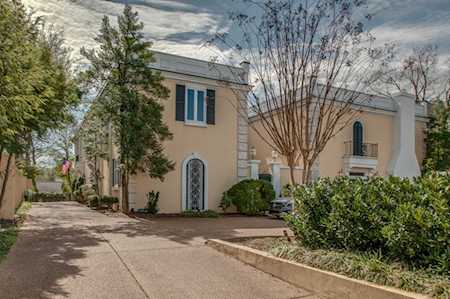 3721 West End Ave #B Nashville, TN 37205