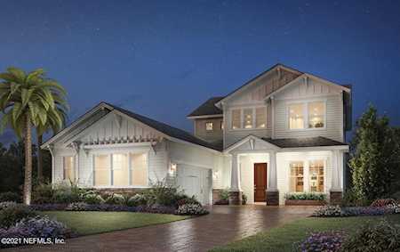 68 Lake Mist Ct St Johns, FL 32259