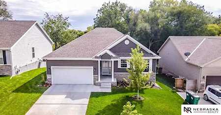 2945 W Peach St Lincoln, NE 68522