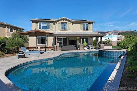 2025 Campo Verde Ct Escondido, CA 92026