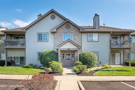 1203 Taxus Top Ln #102 Louisville, KY 40243