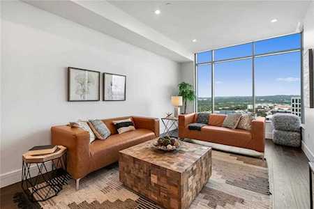 501 West Ave #1902 Austin, TX 78701