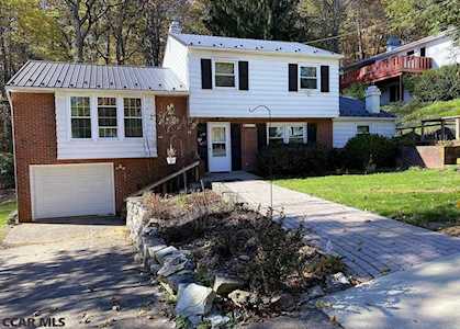 2132 Oak Lane N State College, PA 16803