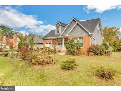 12 Pennsylvania Ave Edgewater, MD 21037