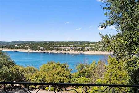 109 Lakeway DR Lakeway, TX 78734