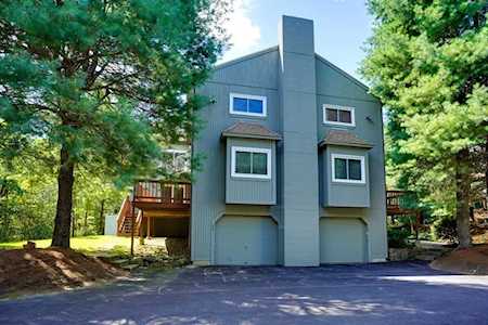 25 Captain Eames #25 Ashland, MA 01721