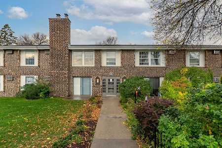 952 Westbrooke Way #4 Hopkins, MN 55343