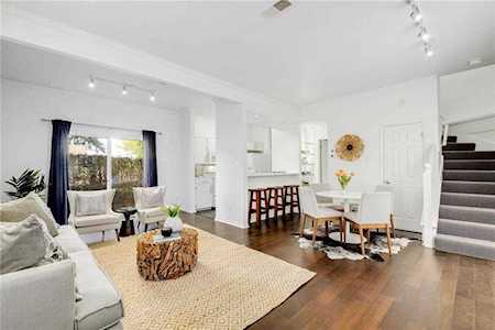 1816 Waterston Ave #3 Austin, TX 78703
