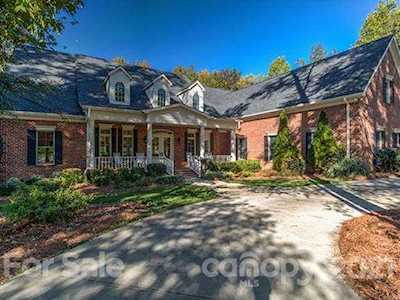 8800 Victory Gallop Ct Waxhaw, NC 28173