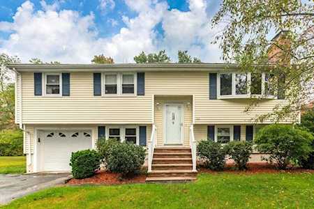 21 Brookside Lane Burlington, MA 01803
