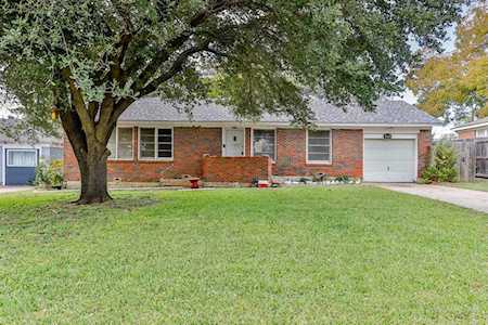 3213 Mimosa Park Drive Richland Hills, TX 76118