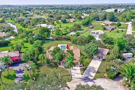 20250 SW 50 Place Southwest Ranches, FL 33332