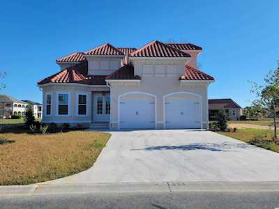 1226 Bentcreek Ln. Myrtle Beach, SC 29579