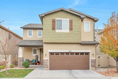 1082 W Stonehaven Dr North Salt Lake, UT 84054