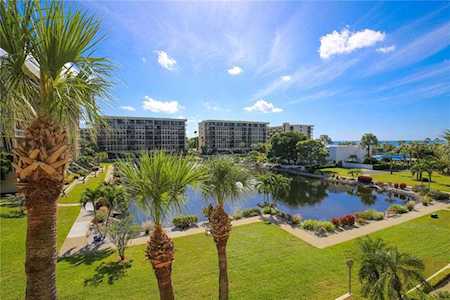 1115 Gulf of Mexico #204 Longboat Key, FL 34228